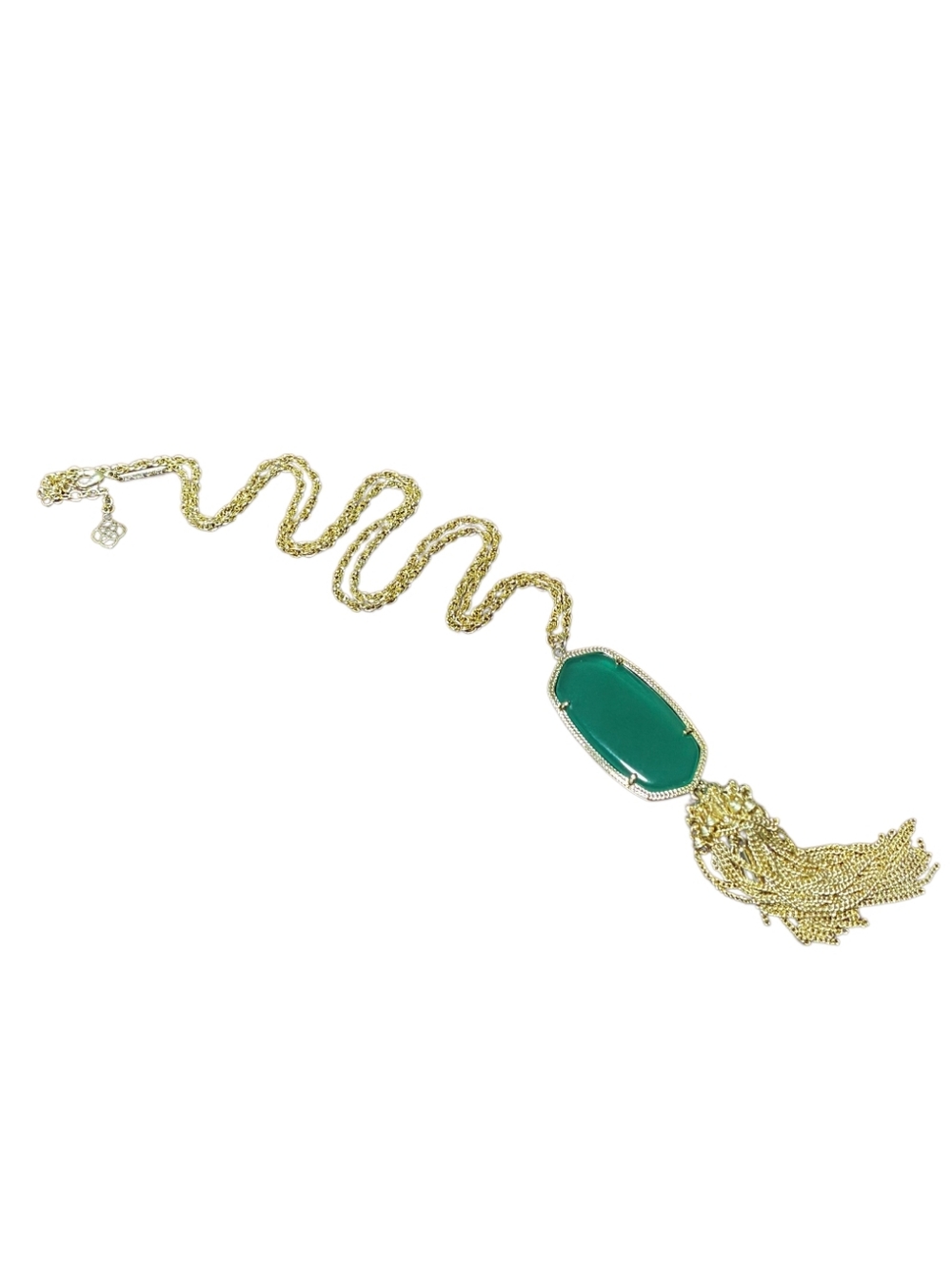 Kendra Scott | Signature Rayne Tassel Pendant Necklace in Green Stone - Picture 3 of 5